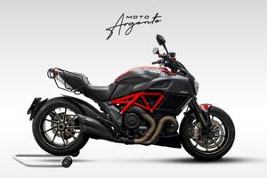 Ducati Diavel 1200 CARBON