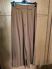 pantaloni a gamba larga 