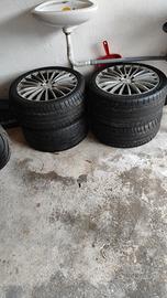 Mercedes cerchi in lega doppia misura 