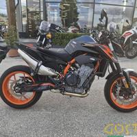 KTM 890 Duke