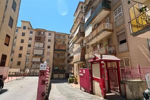 4 LOCALI A CASTELLAMMARE DI STABIA