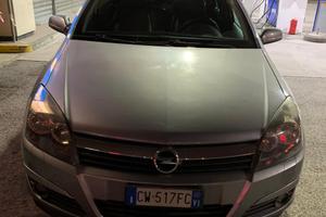 Opel astra 1.9 cdti 120 cv