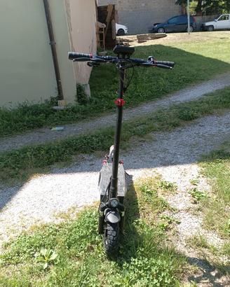 2 monopattini
