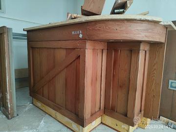 Banco bar in legno massello stile pub – 250 €