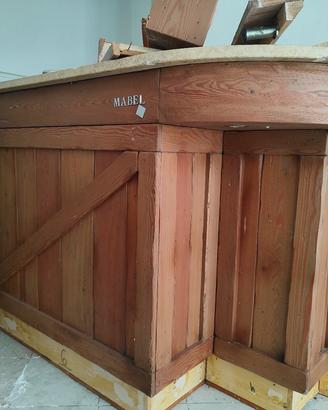 Banco bar in legno massello stile pub – 250 €