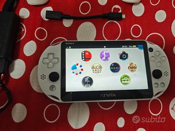 SONY PSVITA BIANCA GLACIER WHITE con MicroSD 256Gb