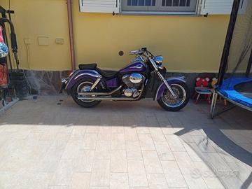 Honda shadow 750 america edition