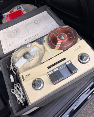 Registratore a bobine Nuova FARO vintage