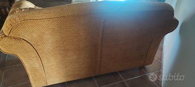 divano 2 posti 