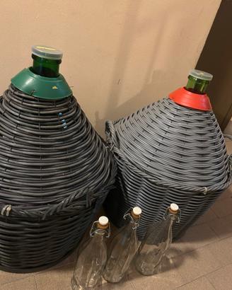 60 Bottiglie vetro bianco  2 damigiane  da 54 lt