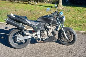 Honda hornet 600