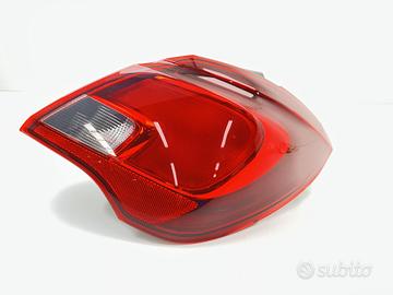 STOP FANALE POSTERIORE DESTRO OPEL Corsa E 3° Ser
