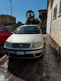 Fiat Punto 2009 Neopatentati