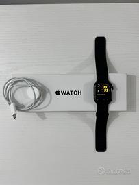 Apple Watch SE 2 (GPS + Cellular, 44mm)