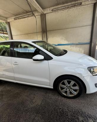 Volkswagen Polo 1.6 DSG