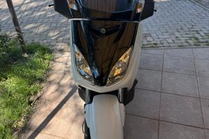 Yamaha Xmax 250
