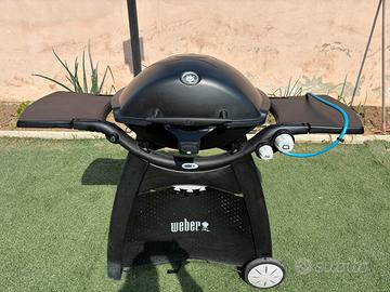Weber Q3200