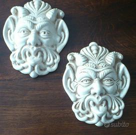 Coppia maschere in cermamica toscana nuove