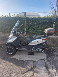 Scooter 3 ruote Piaggio Mp3 Lt patente B