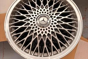 Cerchi in lega W124 Marcedes