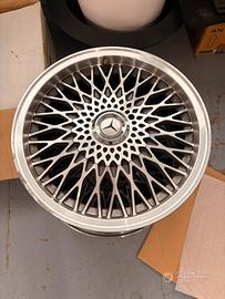 Cerchi in lega W124 Marcedes