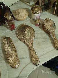 oggetti antichi in argento  da toeletta