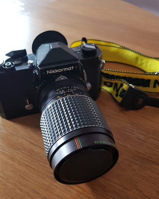 Nikon Nikkormat FT + obbiettivo e accessori