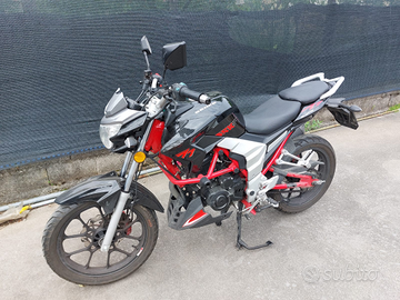 Moto 125 Senke SK125 Naked