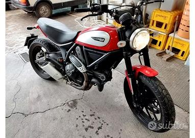 Ducati Scrambler 800cc - 2015