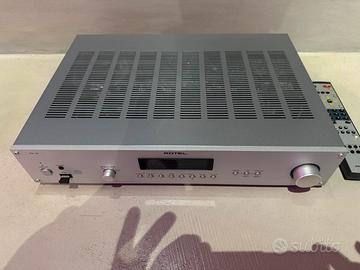 Amplificatore integrato Rotel RA12