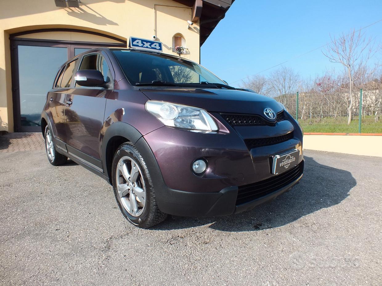 TOYOTA Urban Cruiser