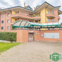 2 Locali Ristrutturato con Cantina e Box