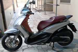 Scooter Piaggio Beverly
