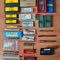 MASCHI PER FILETTATURE in pollici.