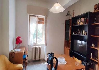 Catanzaro - Ampio e luminoso appartamento di 130 m