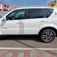 SSANGYONG Rexton W - 2013