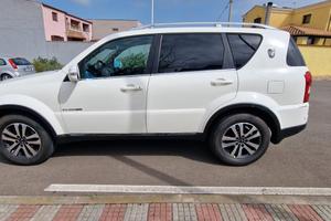 SSANGYONG Rexton W - 2013