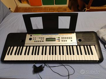 tastiera YAMAHA
