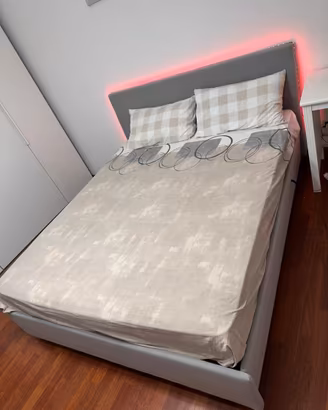 letto matrimoniale 1,80/2,00 m