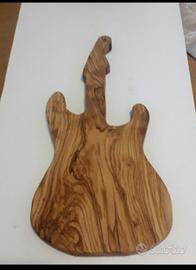 Tagliere in legno d'ulivo 