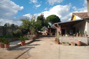 CASA INDIPENDENTE A VALMONTONE