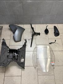 pezzi incidentati sh 350 5 € al pezzo