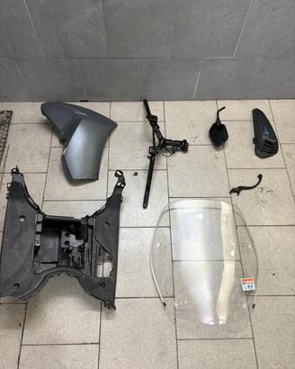pezzi incidentati sh 350 5 € al pezzo