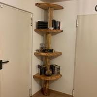 Lavorazione artigianale con legno pregiati