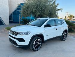 Jeep Compass Altitude 130cv T-Stock prezzo