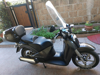 Aprilia Scarabeo 250 gt