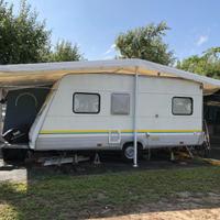 Roulotte 4 posti con veranda e struttura