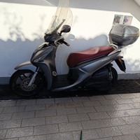 Kymco People 150 S