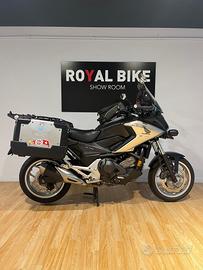 Honda nc 750 x dct 2016 finanziamento -permute