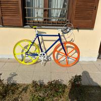 Bici scatto fisso